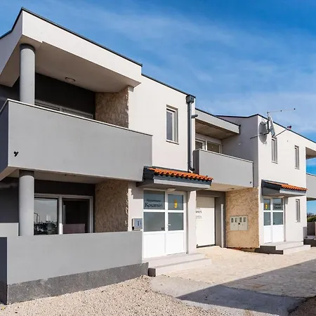 Lägenhet Appartments Kosamiri Nahe Zadar
