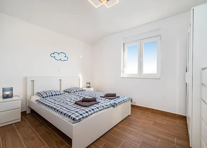 Lägenhet Appartments Kosamiri Nahe Zadar